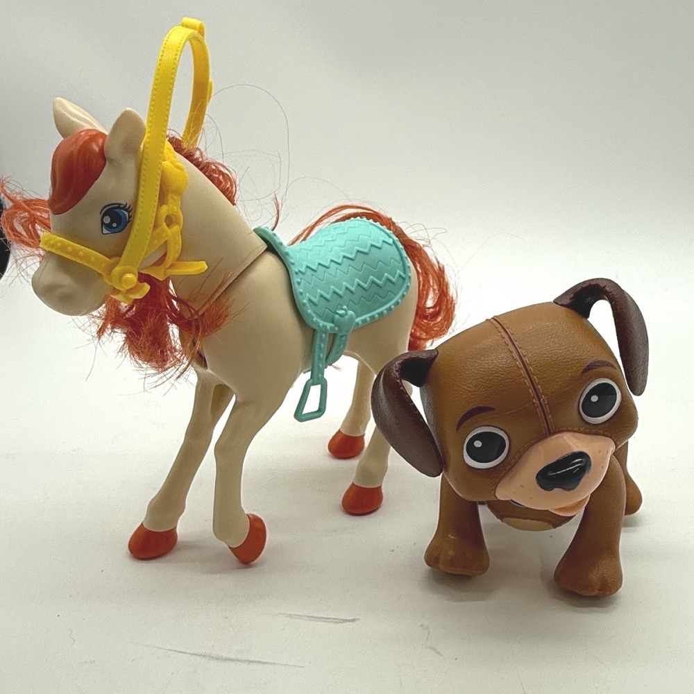 Horse hugs and Puppy Dog Toy Figure Set